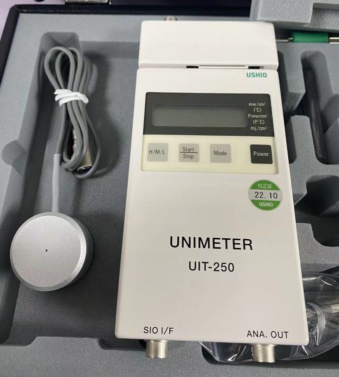 日本USHIO牛尾 UIT-250 紫外线照度计
