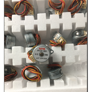 日本 NPM肪冲   PF42-48C4步进电机